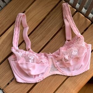 NWOT,Fantasie Delicate Pink Lace Bra